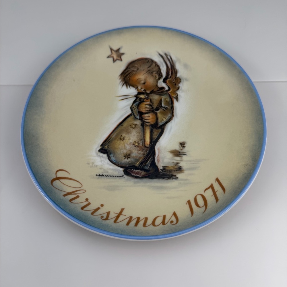 Hummel Christmas Plate 1971